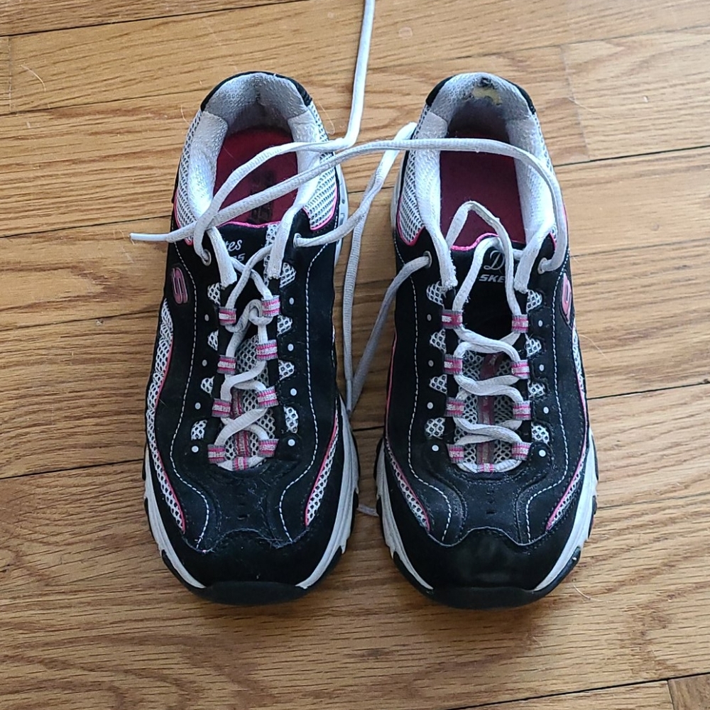 Women's shoes